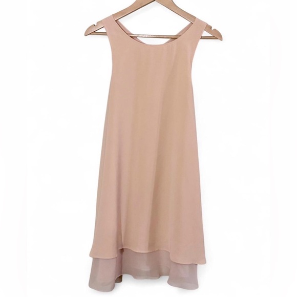 Women’s Pale Blush Pink Chiffon Dress EUC - Picture 1 of 3